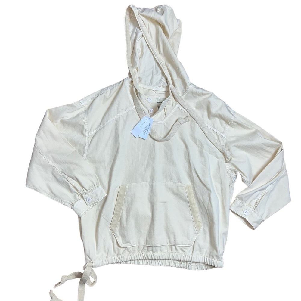 American Eagle Ivory Cotton Hoodie. Wore once. Like new condition.